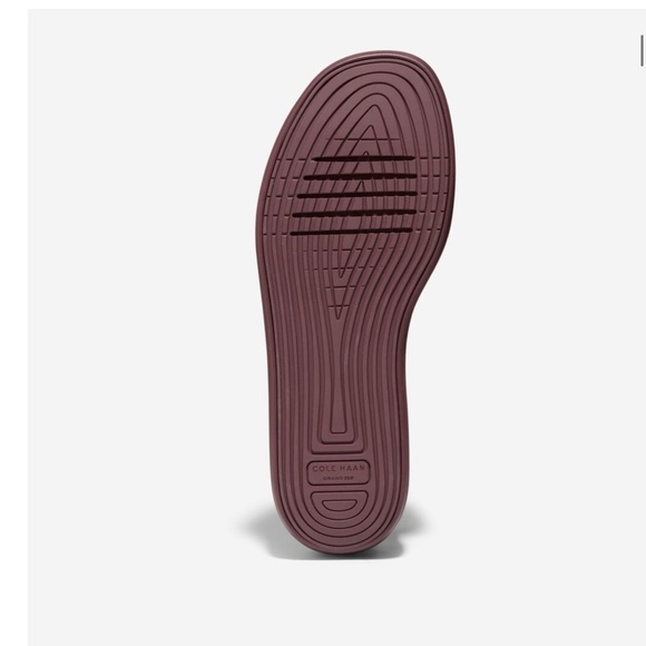 COLE HAAN - Picture 15 of 16